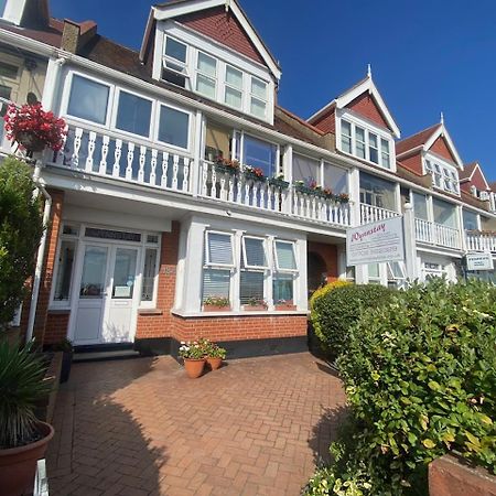 Wynnstay Studio Apartments Southend-on-Sea Exterior photo